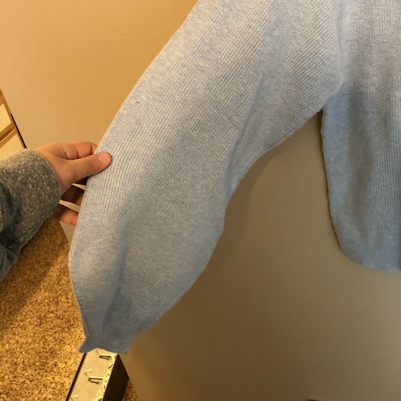 Blue sweater - Picture 3 of 3